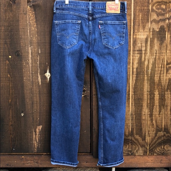 Levi’s 514 Straight Fit Jeans - Picture 5 of 10